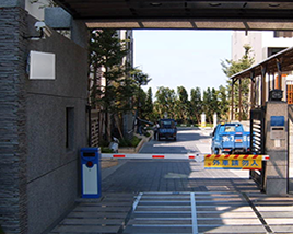 LONG RANGE PARKING ACCESS WITH CCTV
